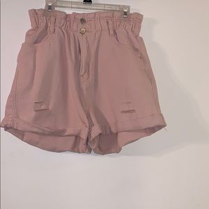 Light pink linen shorts!